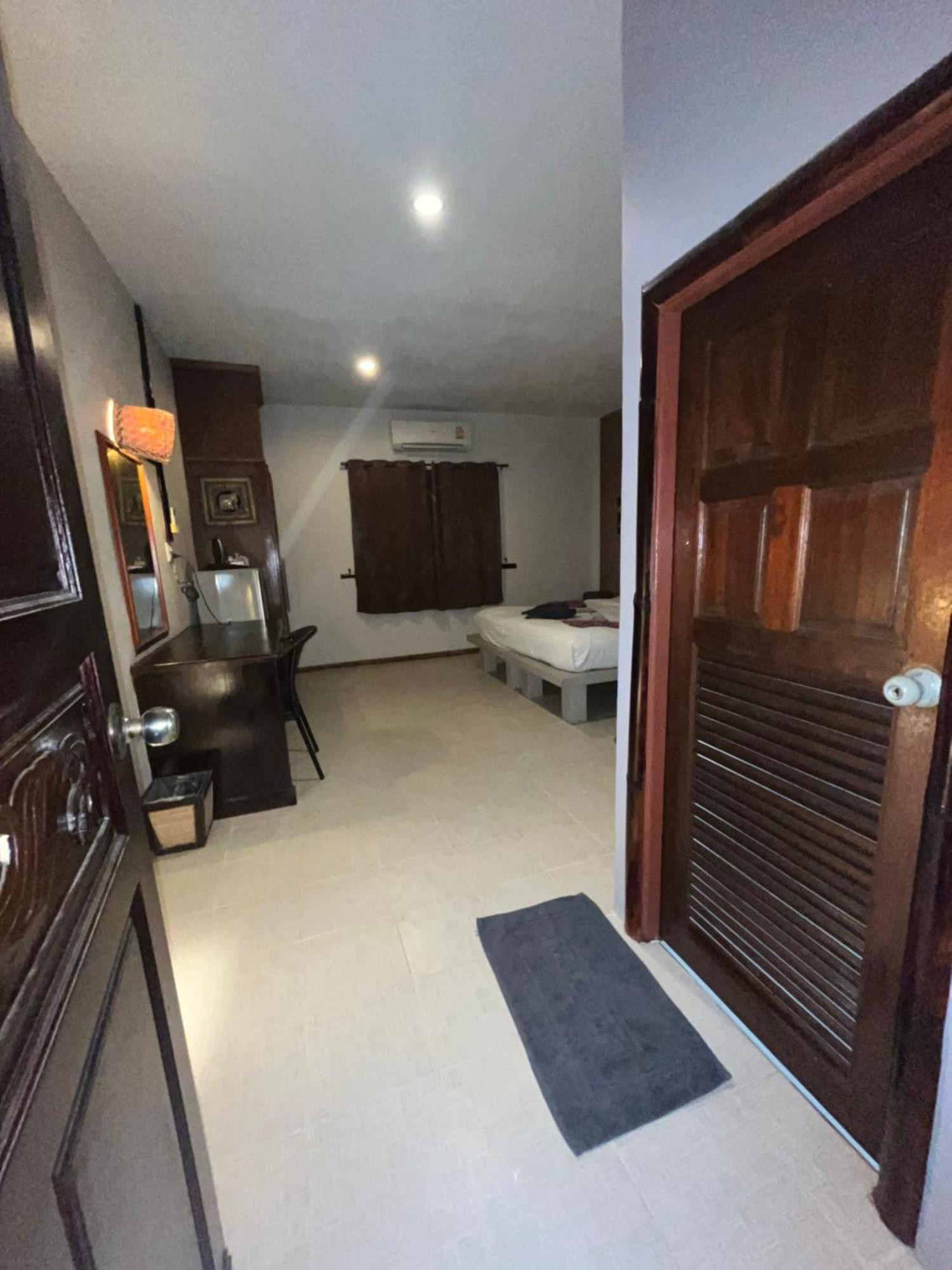 Nin Kantiang Bay Koh Lanta Ngoại thất bức ảnh